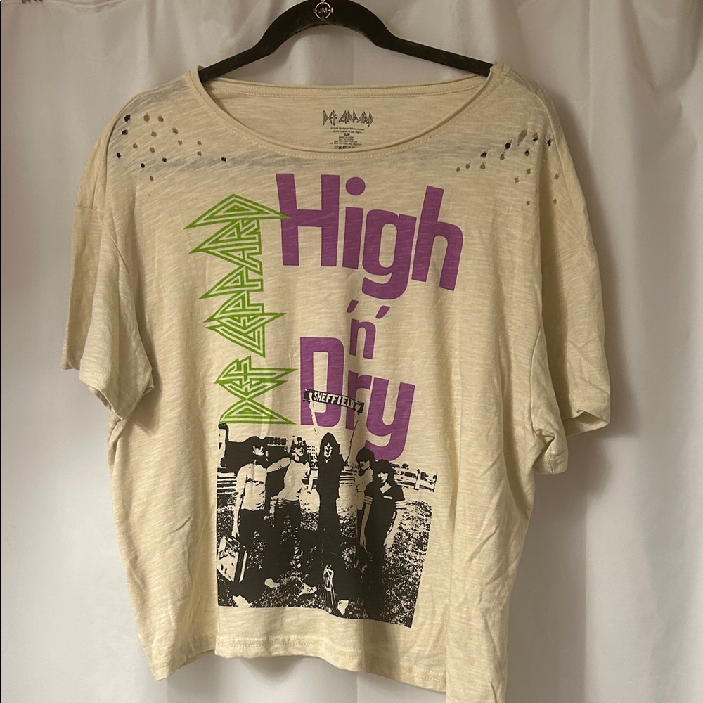 Def Leppard Graphic Tee‎